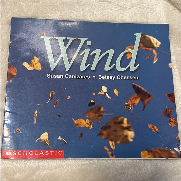 🚒 📚🦖 BUNDLE OF 10 CHILDRENS POP-UP - HARD COVER - PAPERBACK BOOKS Ages 3 & UP - Picture 14 of 16